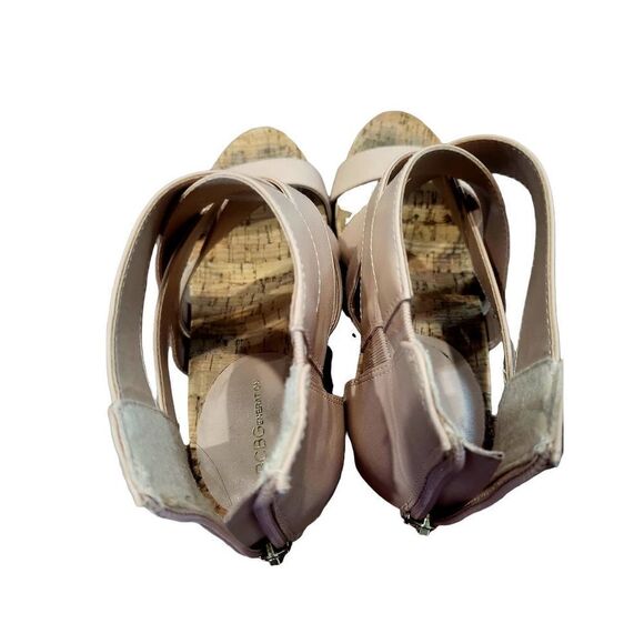 BCBG Generation Pump size 8.5 - Picture 4 of 5